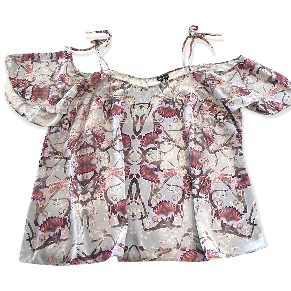 City Chic I Blouse‎